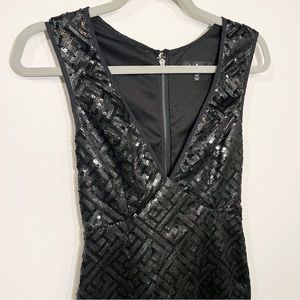 NWOT Lulu’s Black Sequin Dress